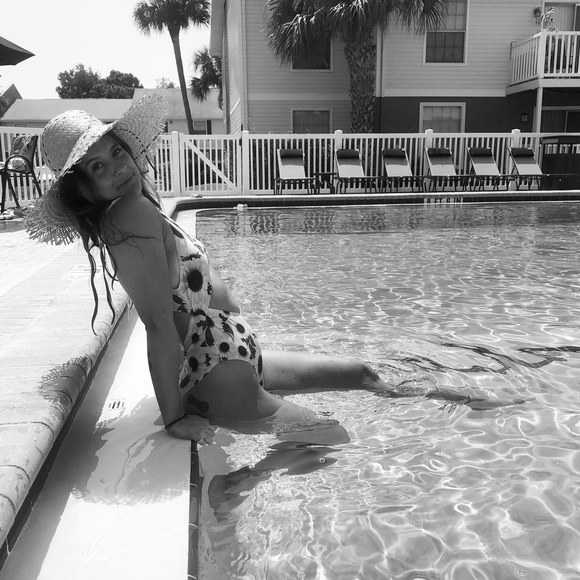 Meet your Posher, Cassidy - Picture 1 of 1